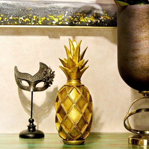 Resin Pineapple Artefacts